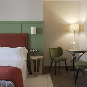 4* Hotel The Honest &